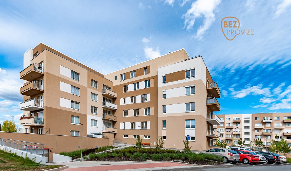 Pronájem garáže, 15 m², Horní Měcholupy - Praha 15, Praha