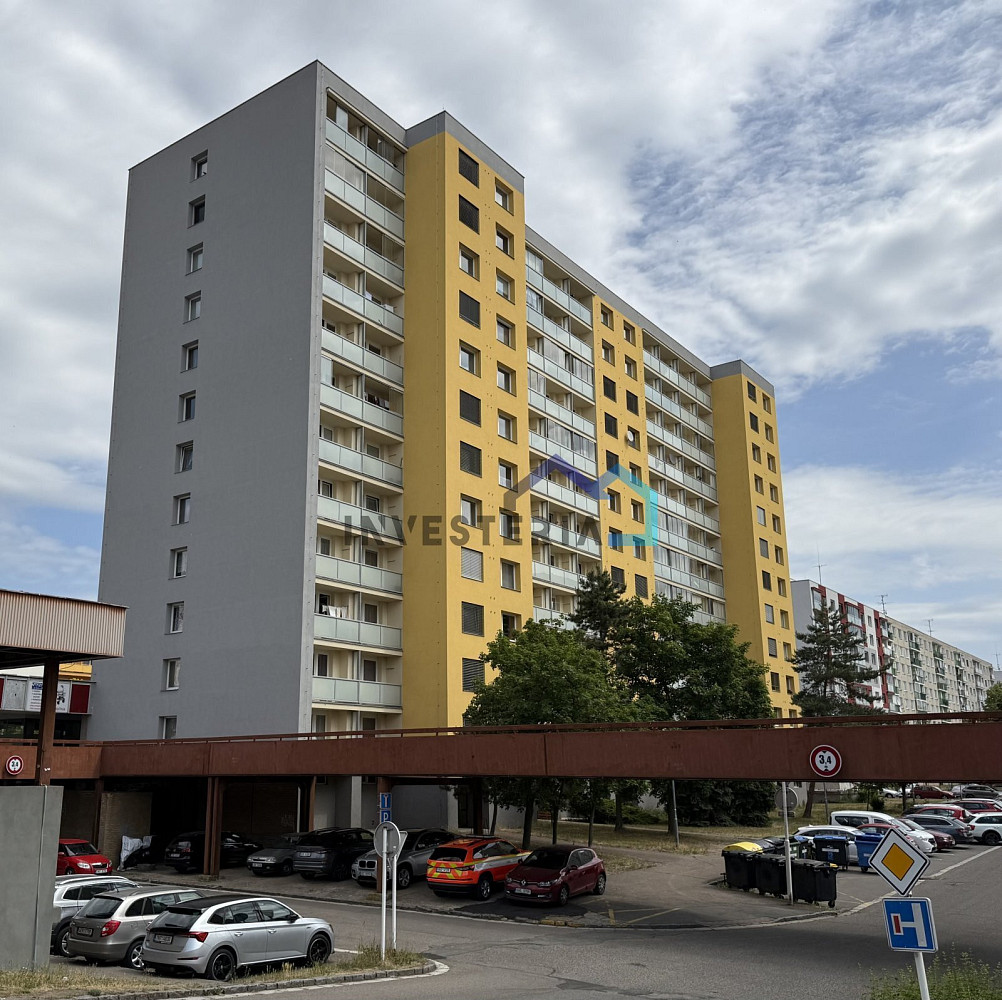 Prodej bytu 1+1 43 m² — photo 2