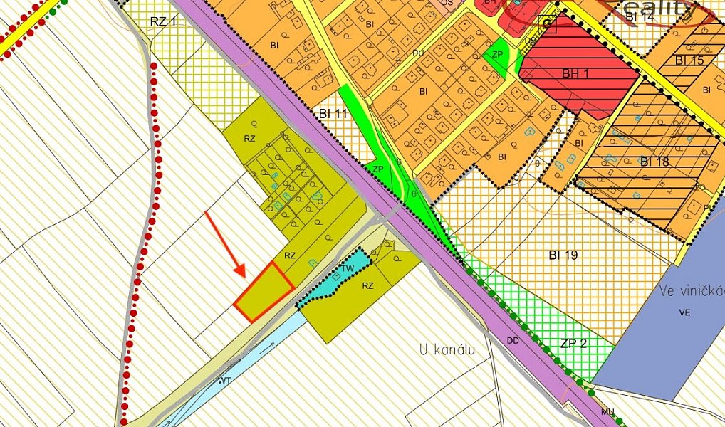 Prodej zahrady 2 335 m², Horní Počaply – náhled fotky 12