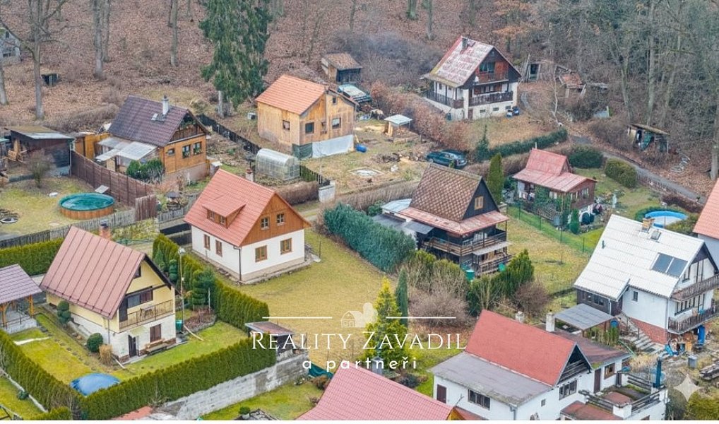 Prodej stavebního pozemku 388 m², Benešov – náhled fotky 9