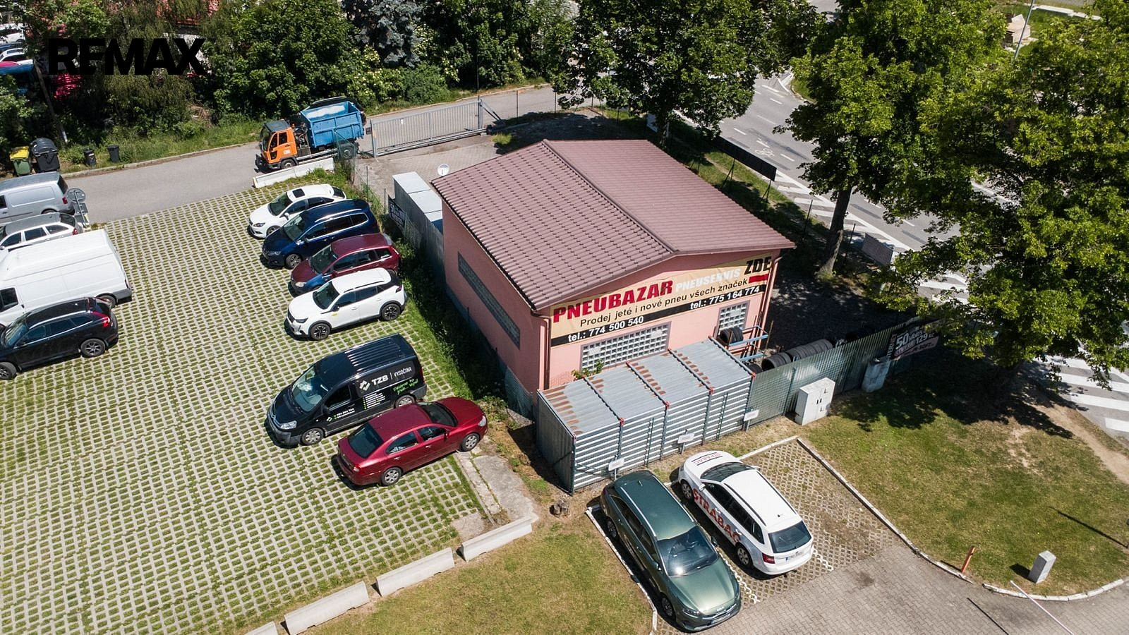 Prodej komerčního objektu (jiného typu) 407 m² – fotografie 3