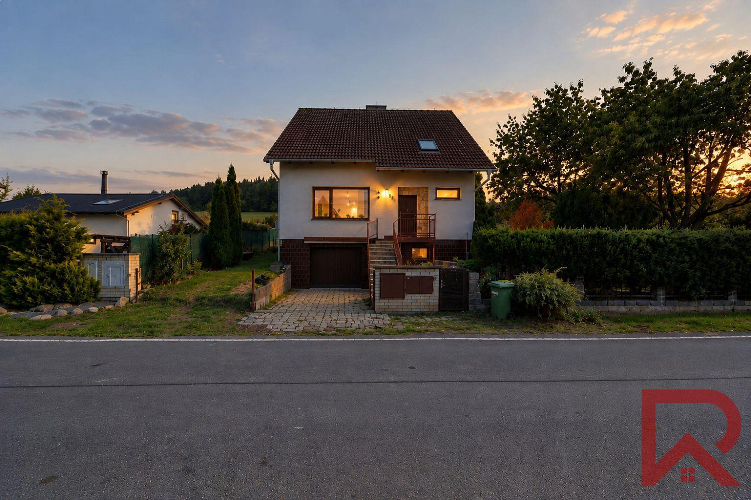 Prodej domu 240 m² s pozemkem 900 m²