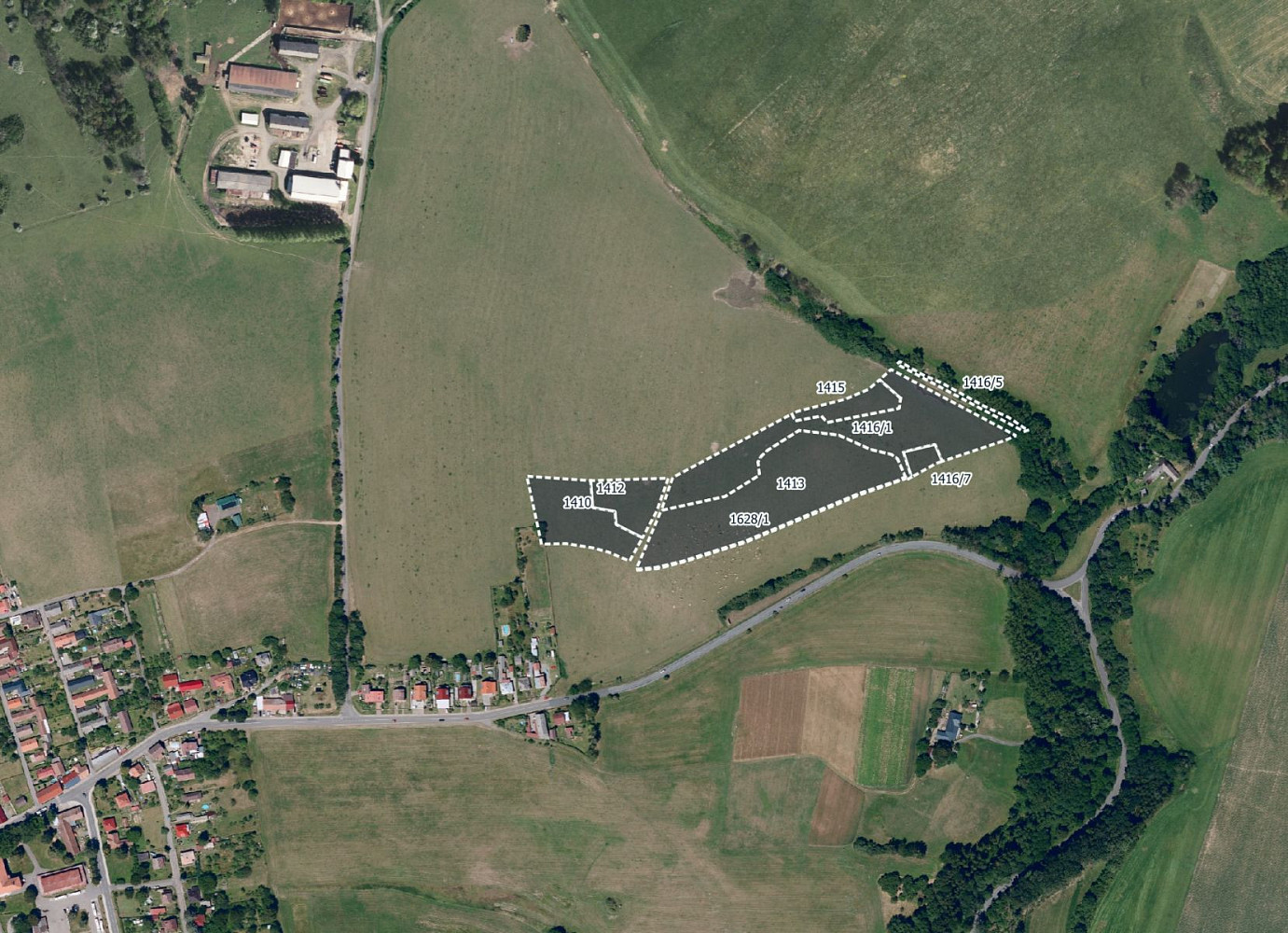 Prodej pole 42 291 m²