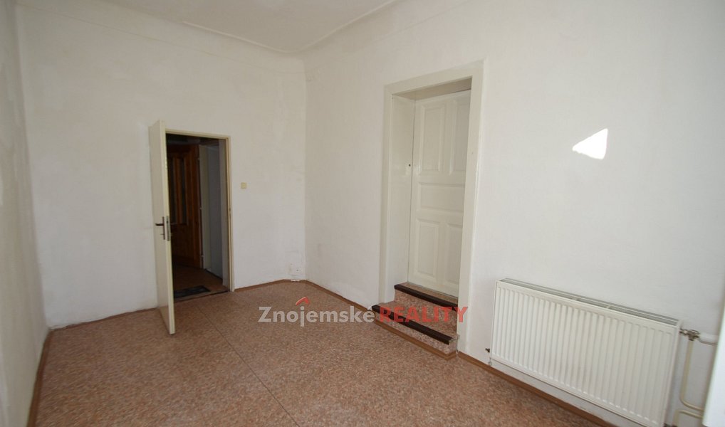 Pronájem obchodních prostor 13 m², Znojmo – náhled fotky 3
