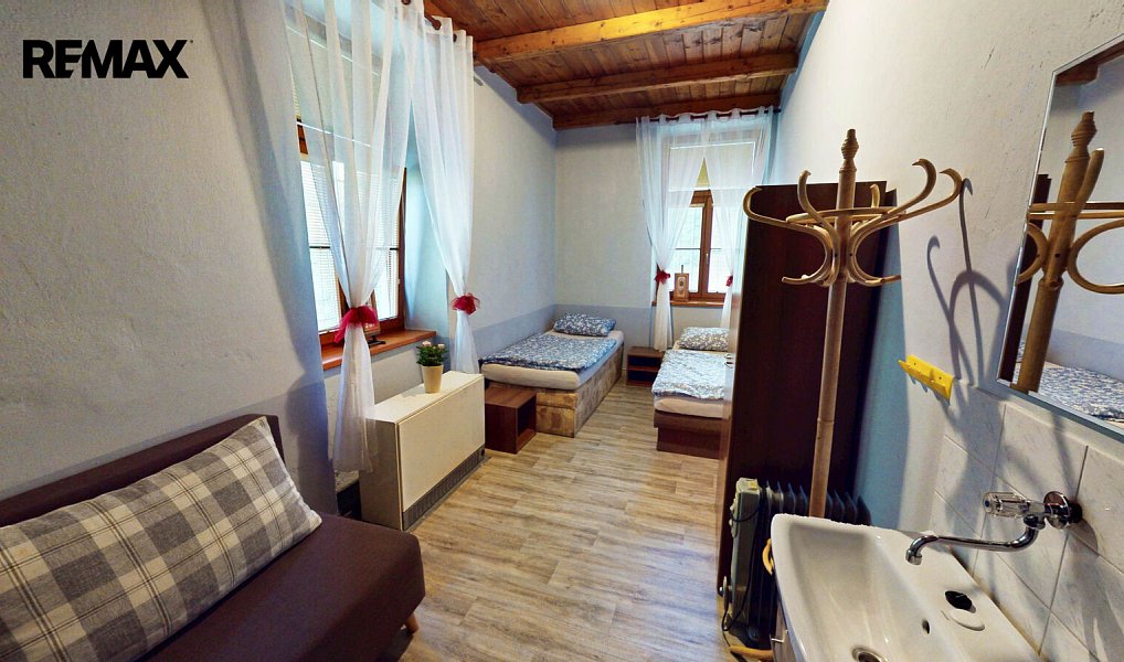 Prodej ubytovacího objektu 210 m², Stádlec – náhled fotky 26