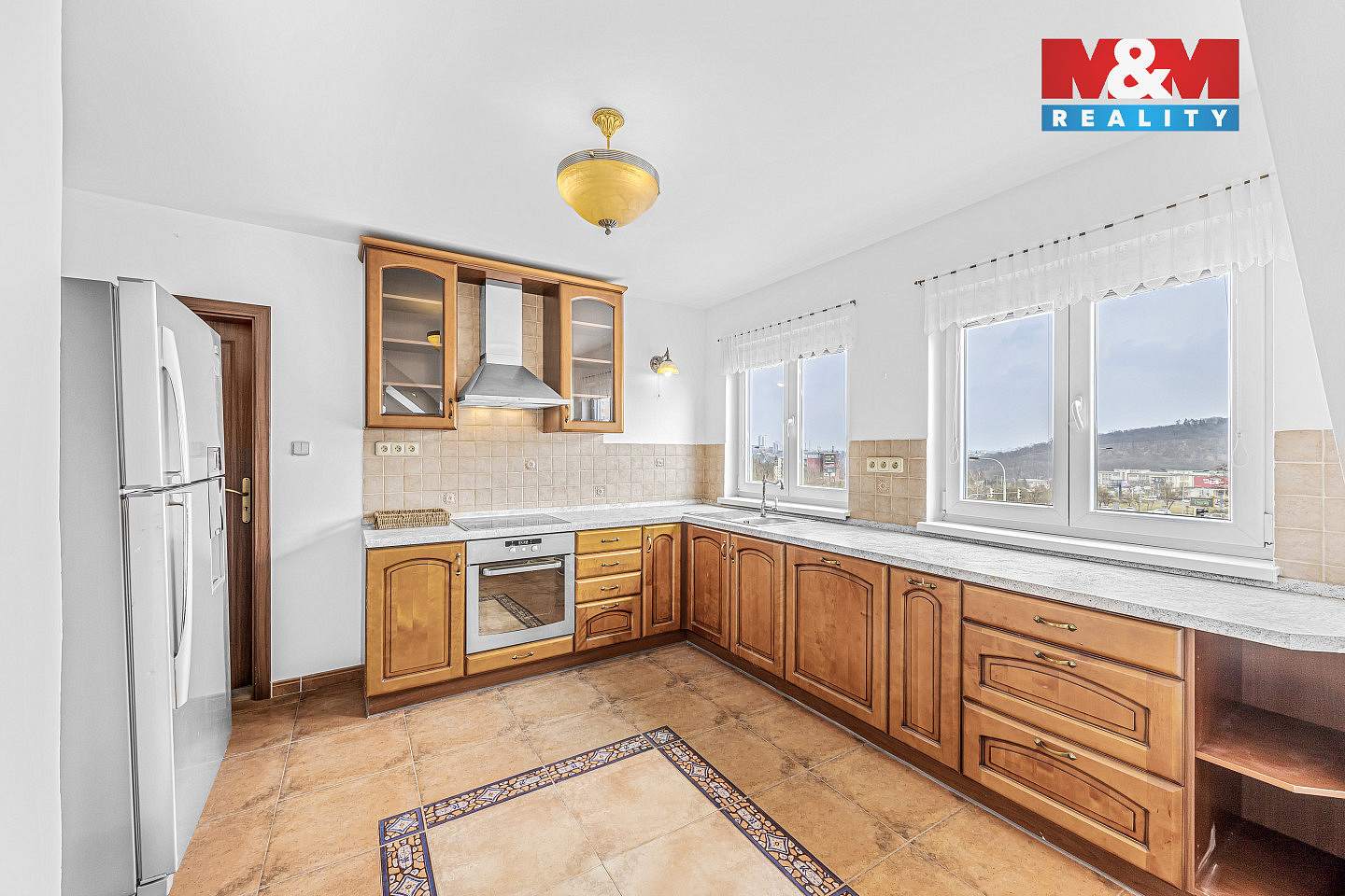 Pronájem bytu 3+kk 112 m² — photo 2
