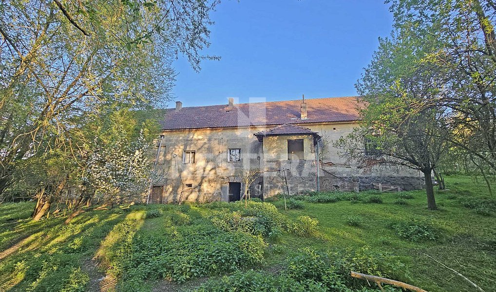 Prodej stavebního pozemku 6 496 m², Slapy – náhled fotky 13