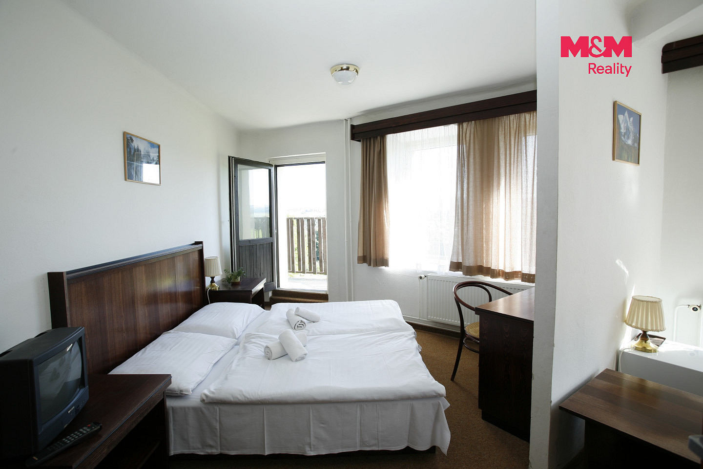 Prodej ubytovacího objektu 760 m² – fotografie 5