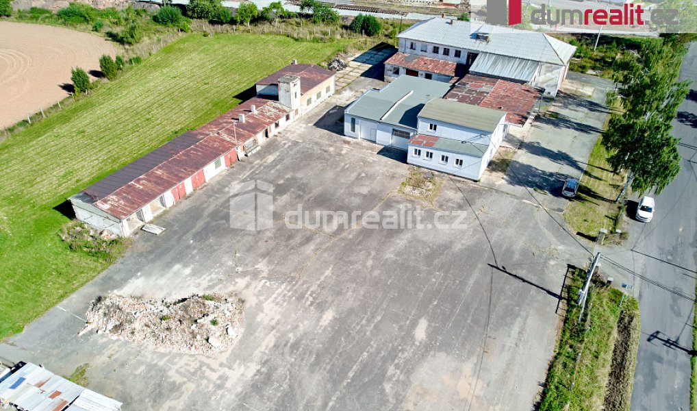 Prodej výrobních prostor 2 500 m², Štědrá – náhled fotky 32