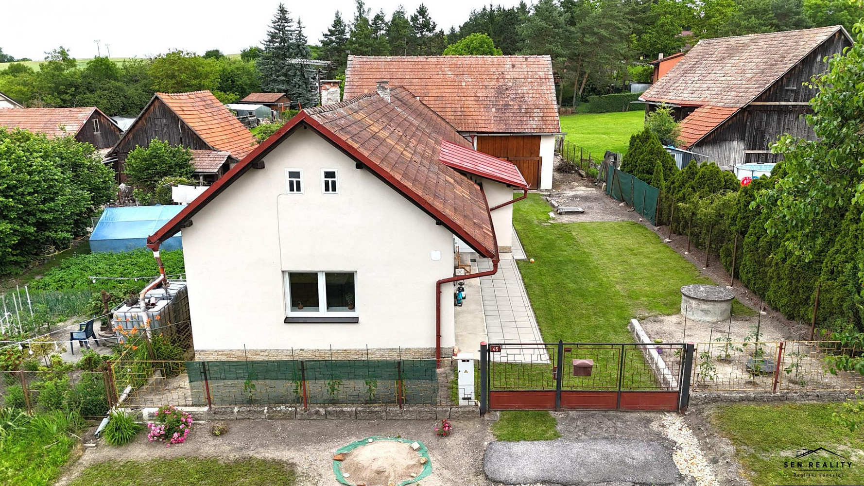 Prodej domu 92 m² s pozemkem 582 m²