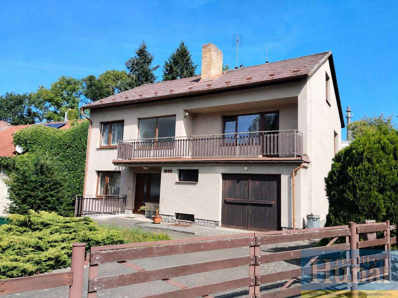 Prodej domu 244 m² s pozemkem 523 m²