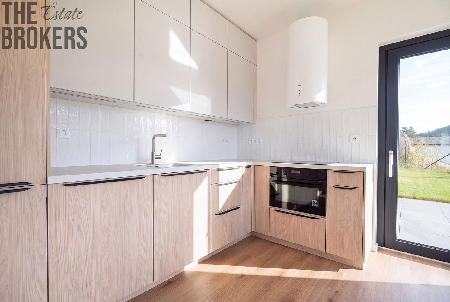 Prodej domu 173 m² s pozemkem 443 m² – fotografie 4