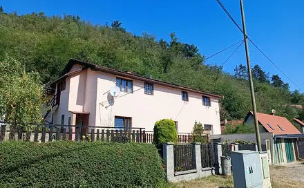 Prodej domu 280 m² s pozemkem 2 147 m², Kiliánská, Davle, okres Praha-západ