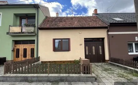 Prodej domu 100 m² s pozemkem 989 m², Bánov, okres Uherské Hradiště