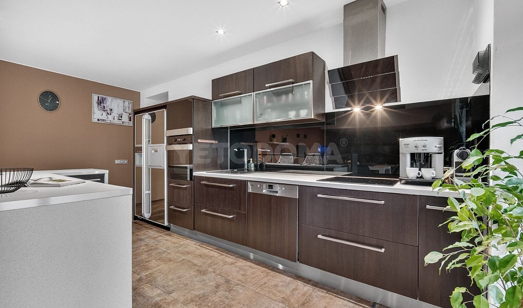 Prodej domu 280 m² s pozemkem 2 085 m², Chotíkov – náhled fotky 44