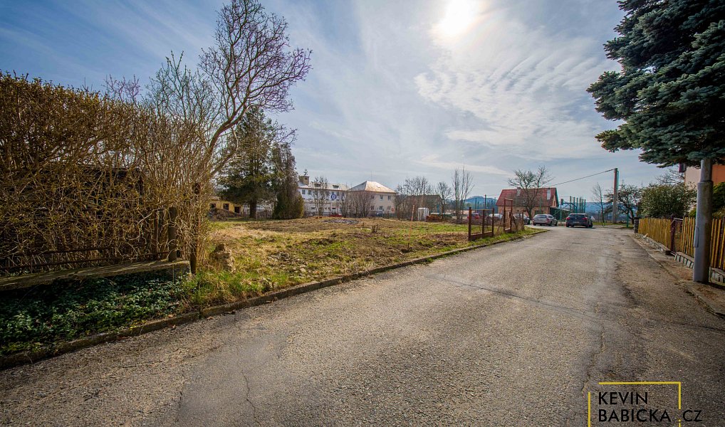 Prodej stavebního pozemku 747 m², Olešnice – náhled fotky 14