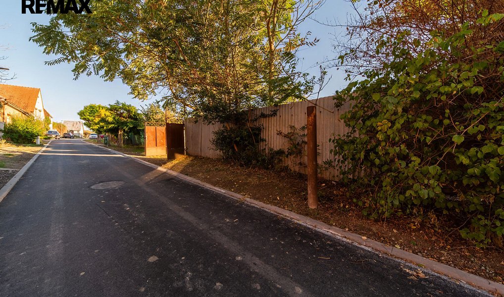 Prodej stavebního pozemku 553 m², Popice – náhled fotky 5