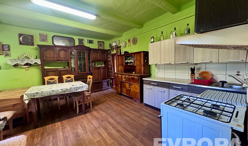 Prodej domu 105 m² s pozemkem 203 m², Poběžovice – náhled fotky 6