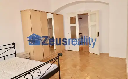 Pronájem bytu 1+1 48 m², Lípová, Praha 2 - Nové Město