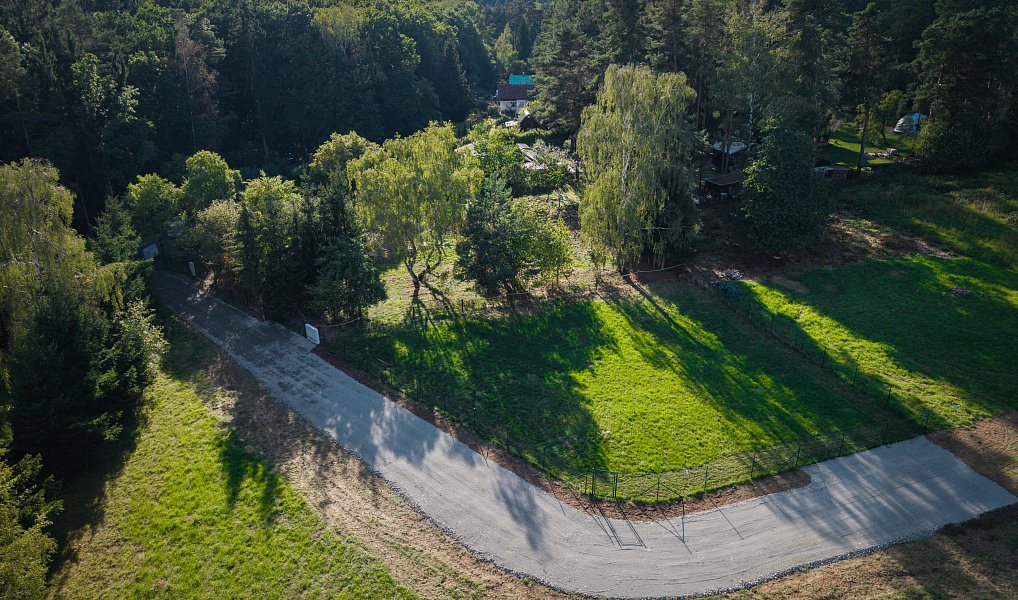 Prodej stavebního pozemku 586 m², Kytín – náhled fotky 7