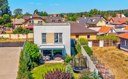 Prodej domu 107 m² s pozemkem 384 m², Sokolská, Mělník