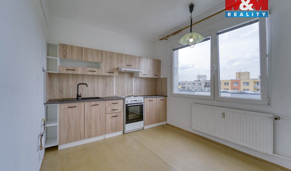 Prodej bytu 3+1 72 m², Tachov – náhled fotky 2