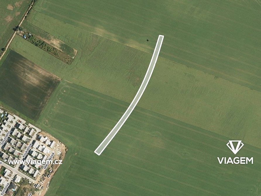 Prodej pole 898 m² – fotografie 2