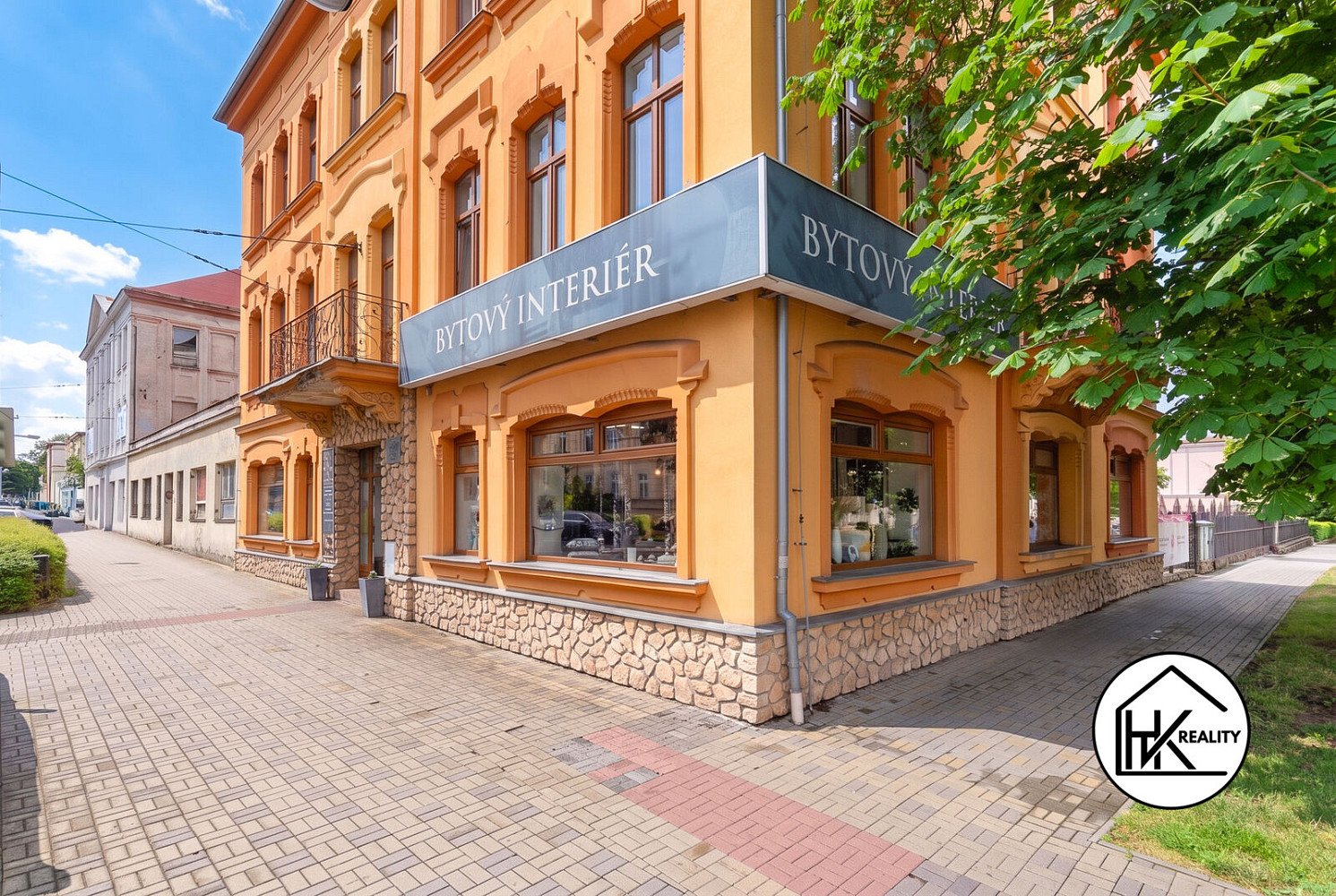 Pronájem obchodních prostor 170 m²