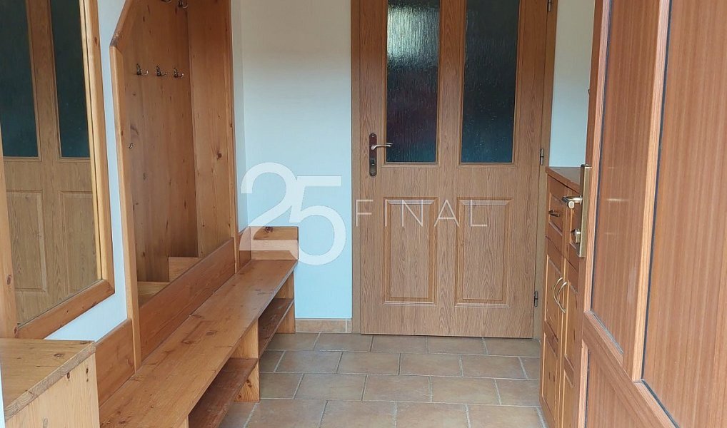 Pronájem domu 200 m² s pozemkem 1 093 m², Osek – náhled fotky 12