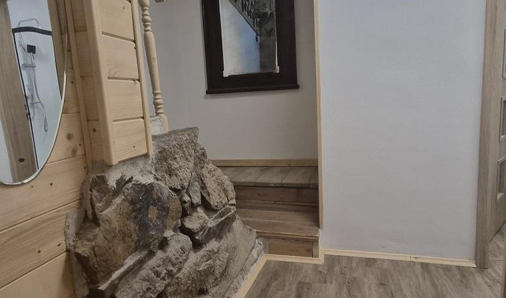 Prodej chaty/chalupy 80 m² s pozemkem 333 m², Teplá – náhled fotky 35