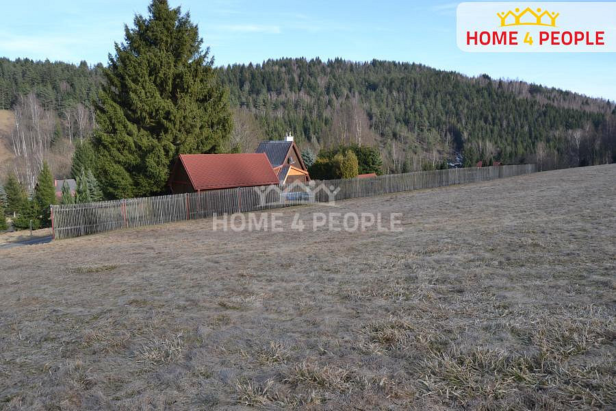Prodej stavebního pozemku 9 092 m²