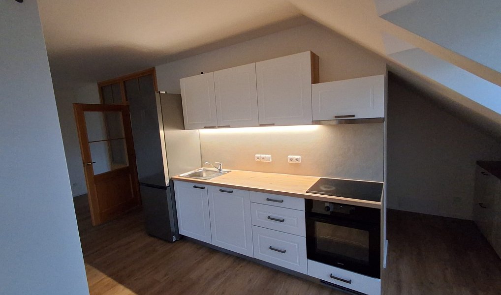 Pronájem bytu 3+kk 93 m², Praha – náhled fotky 7