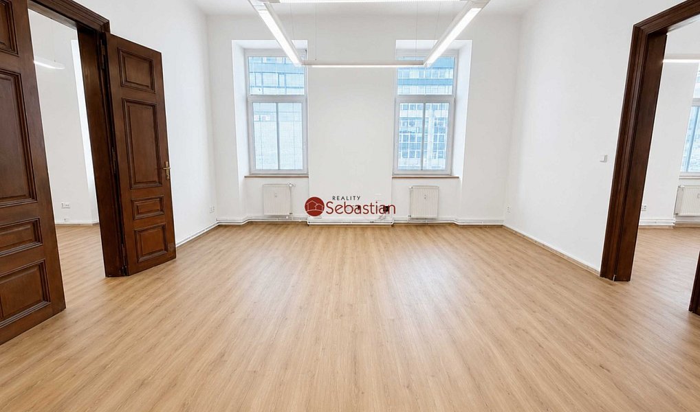 Pronájem kanceláře 182 m², Pardubice – náhled fotky 10