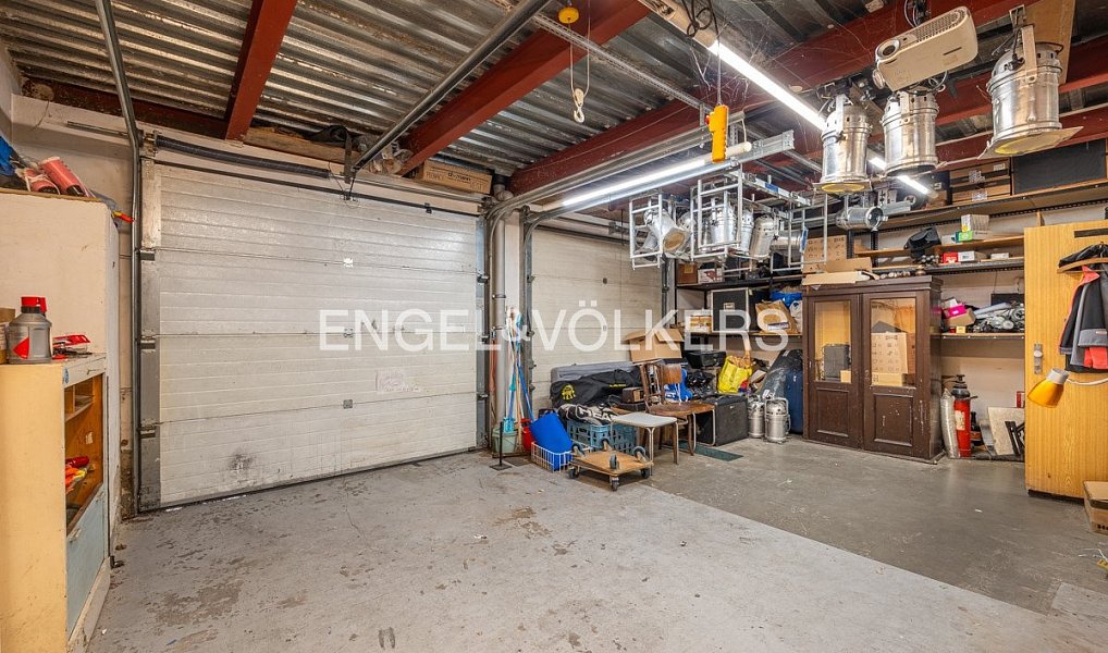Prodej domu 255 m² s pozemkem 740 m², Praha – náhled fotky 16