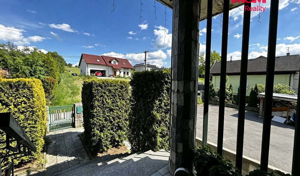 Prodej domu 360 m² s pozemkem 9 718 m², Albrechtice – náhled fotky 17