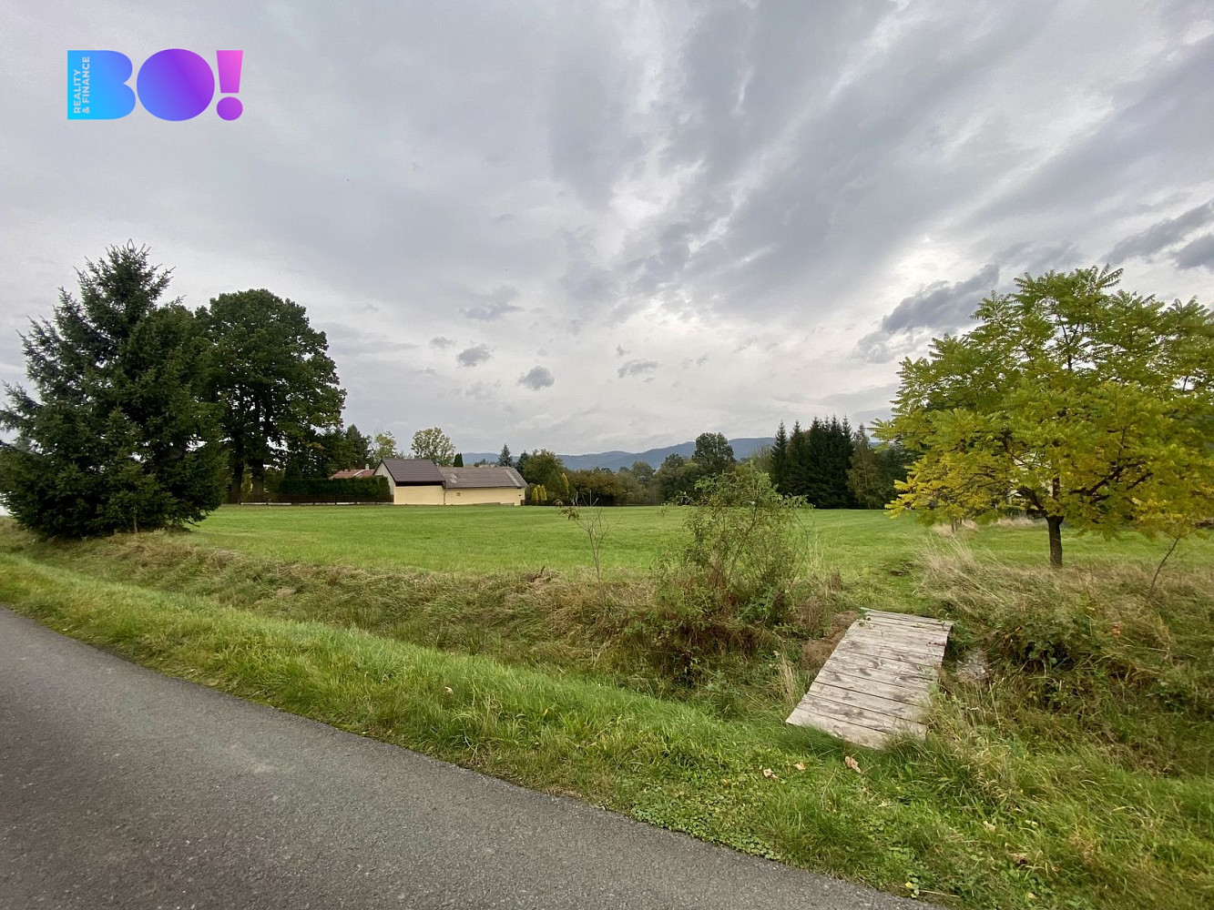 Prodej stavebního pozemku 2 825 m² – fotografie 4