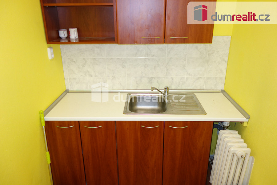 Pronájem obchodních prostor 15 m² — photo 4