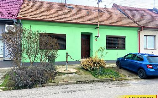 Prodej domu 120 m² s pozemkem 394 m², Břeclav - Poštorná