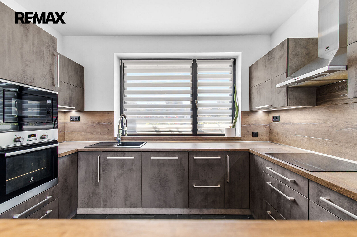 Prodej domu 176 m² s pozemkem 946 m² – fotografie 5