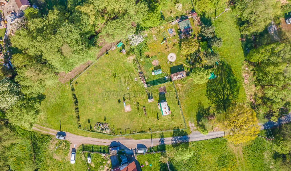 Prodej zahrady 1 674 m², Karviná – náhled fotky 2