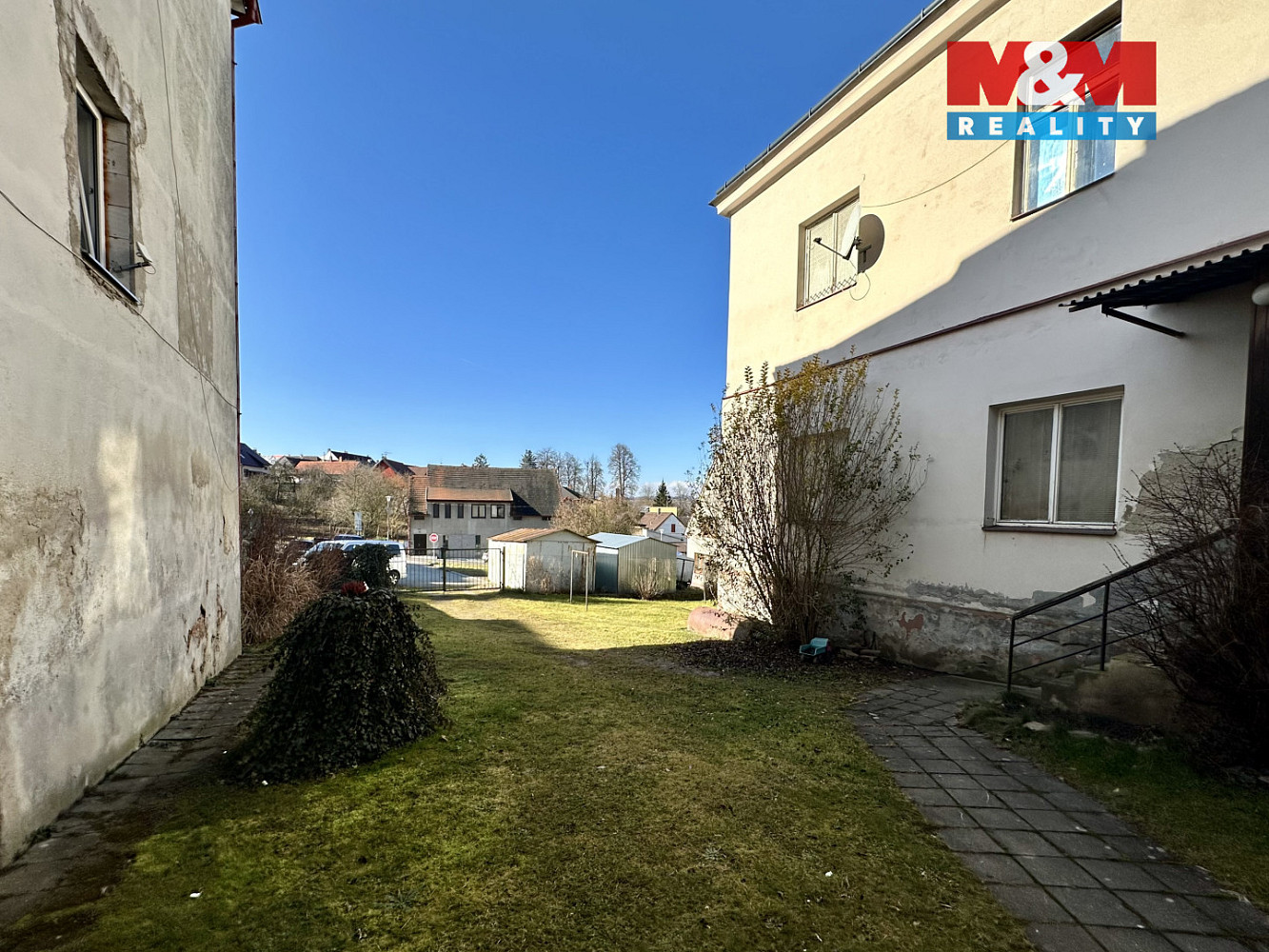 Prodej nájemního domu, činžáku 597 m² — photo 2