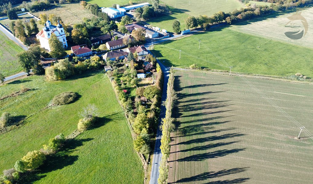 Prodej stavebního pozemku 1 430 m², Zborovy – náhled fotky 5