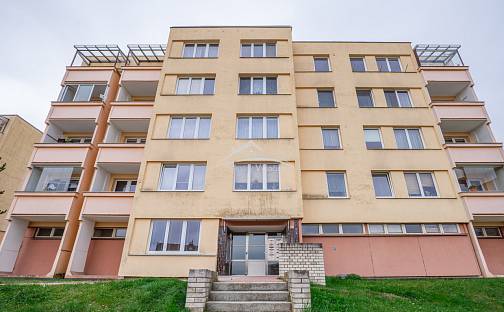 Prodej bytu 3+1 67 m², Boženy Němcové, Pelhřimov