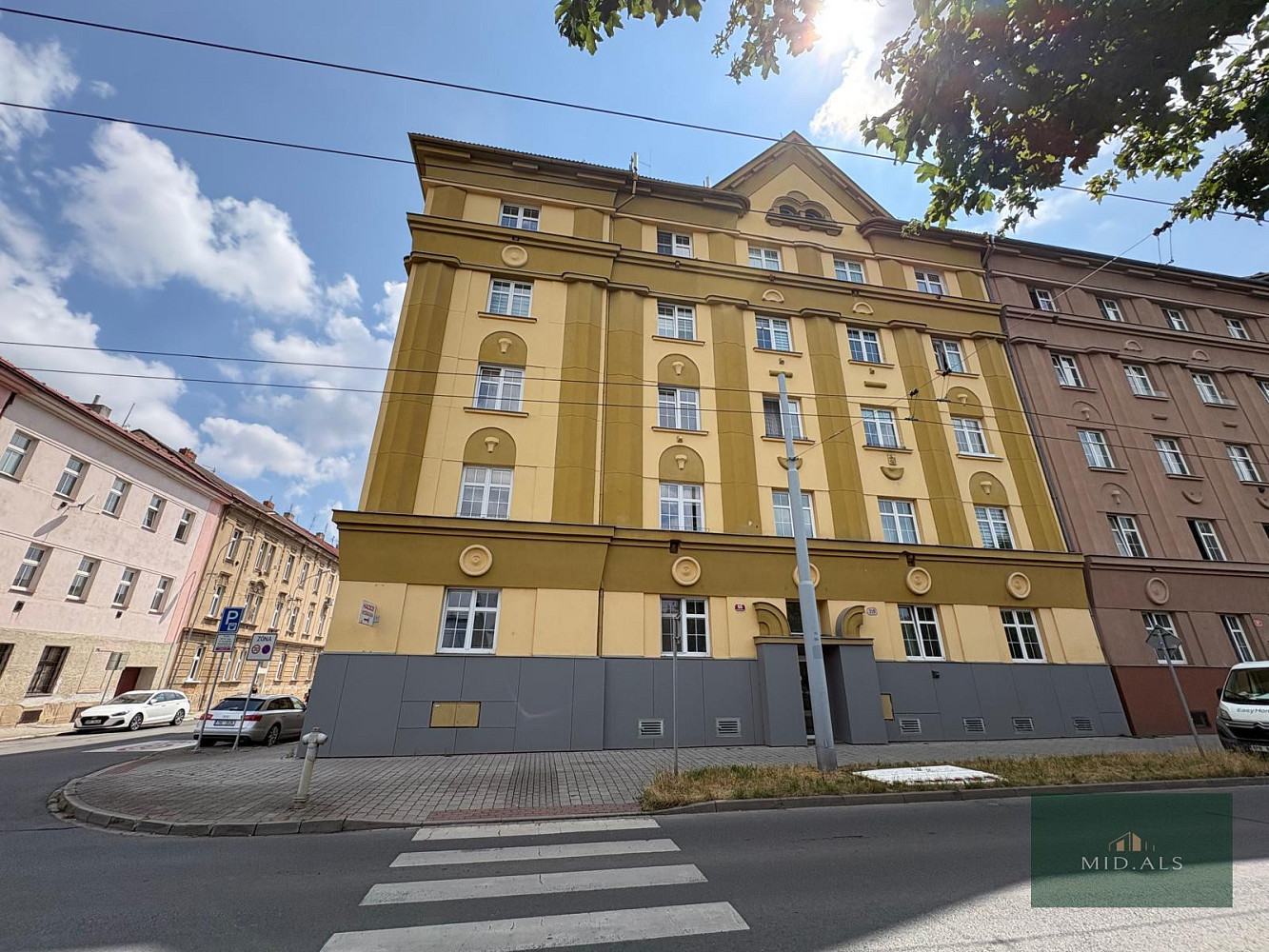 Prodej bytu 2+kk 39 m² – fotografie 2