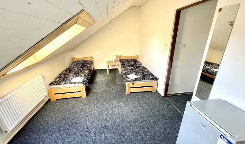 Pronájem domu 20 m² s pozemkem 178 m², Pardubice – náhled fotky 18