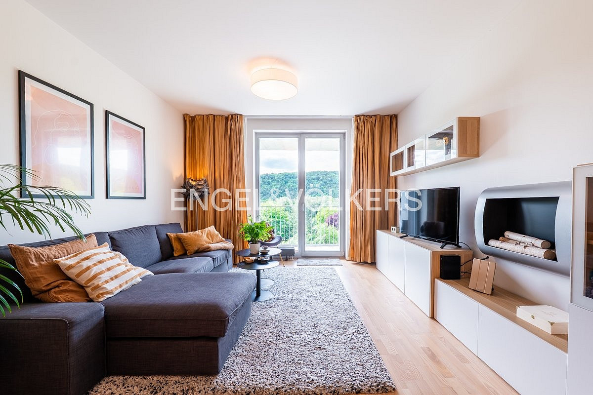 Pronájem bytu 2+kk 65 m² — photo 3