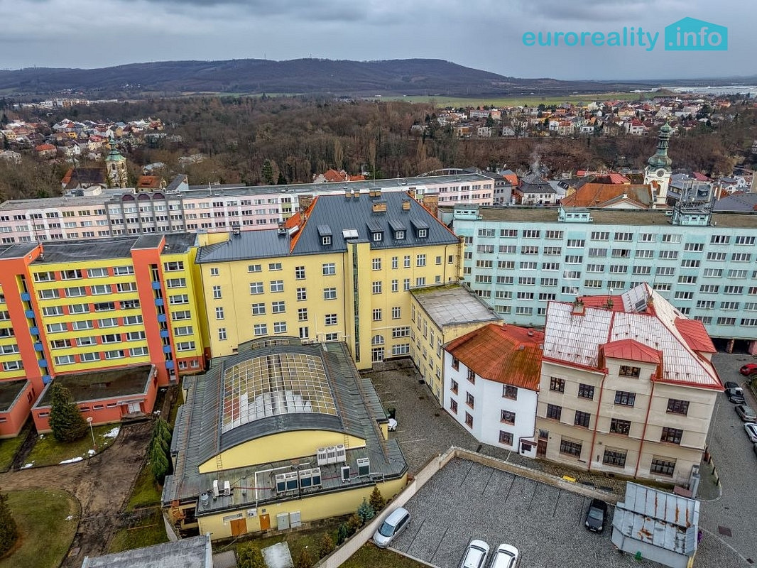 Pronájem bytu 2+1 69 m² – fotografie 3