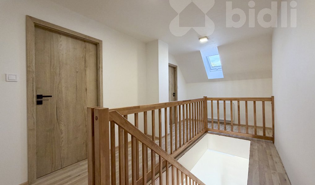 Prodej domu 140 m² s pozemkem 327 m², Evaň – náhled fotky 13