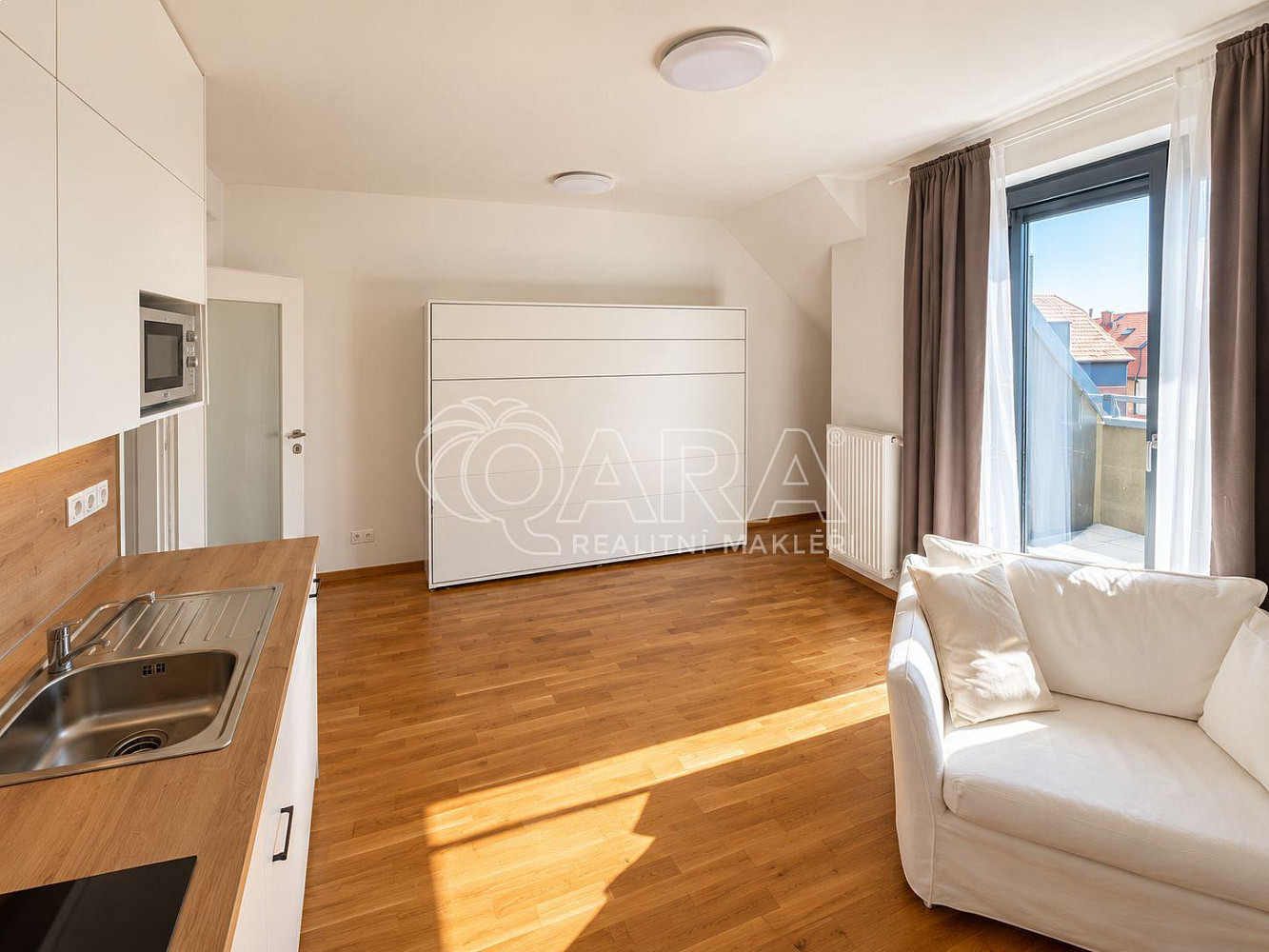 Pronájem bytu 1+kk 28 m² – fotografie 5