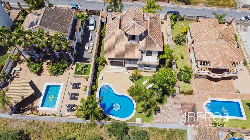 Casa 7+kk – Alhaurín el Grande, Barrio de San Antón - Vista 3